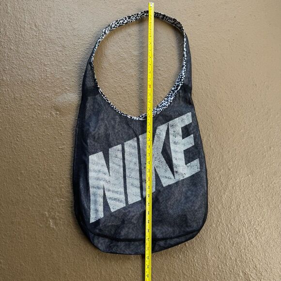 Nike Mesh Shoulder Reversible Hobo Sports Gym Workout Beach Bag Tote - Picture 8 of 10